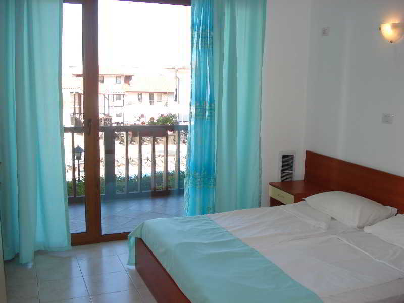 Tsb Sun Coast Apartments สวิติ วลัส ภายนอก รูปภาพ