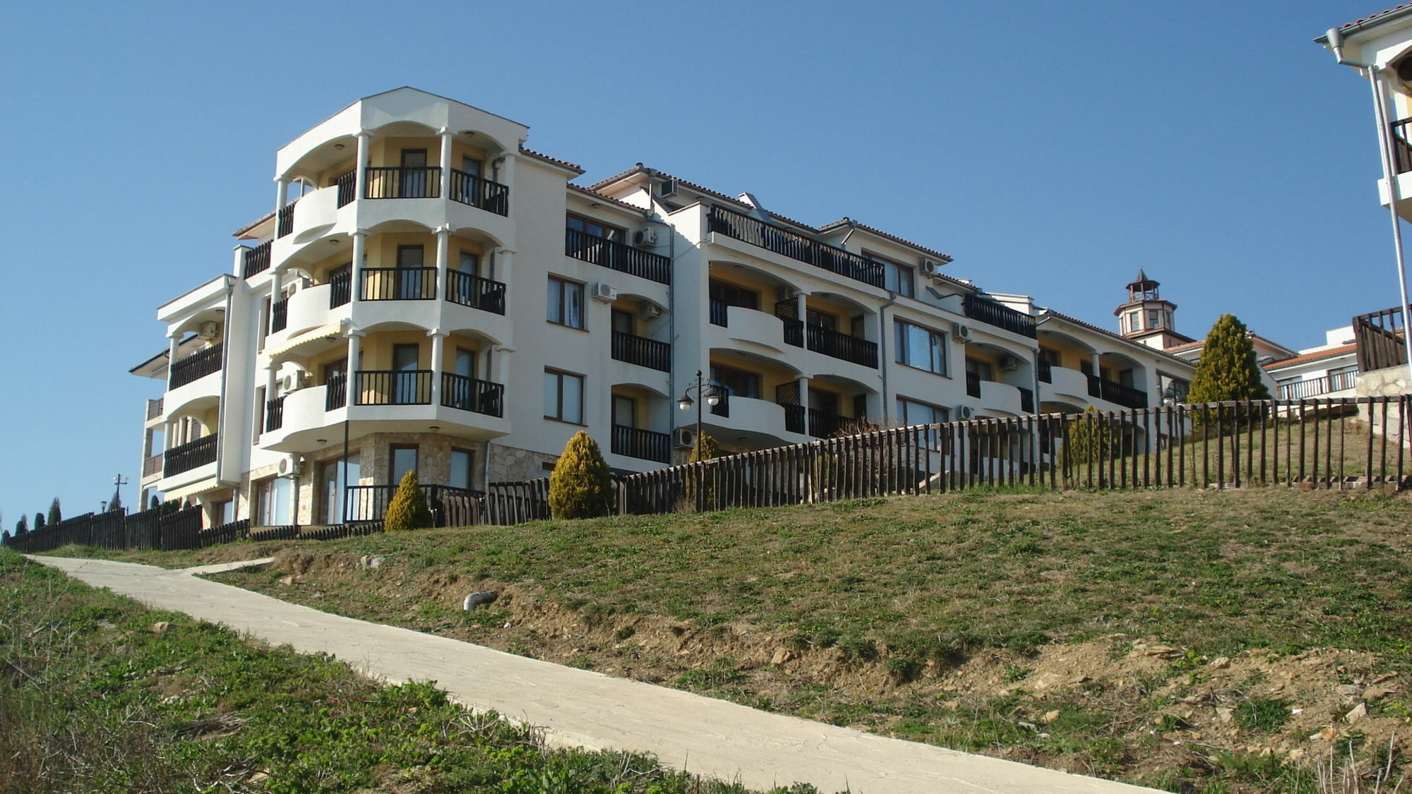 Tsb Sun Coast Apartments สวิติ วลัส ภายนอก รูปภาพ