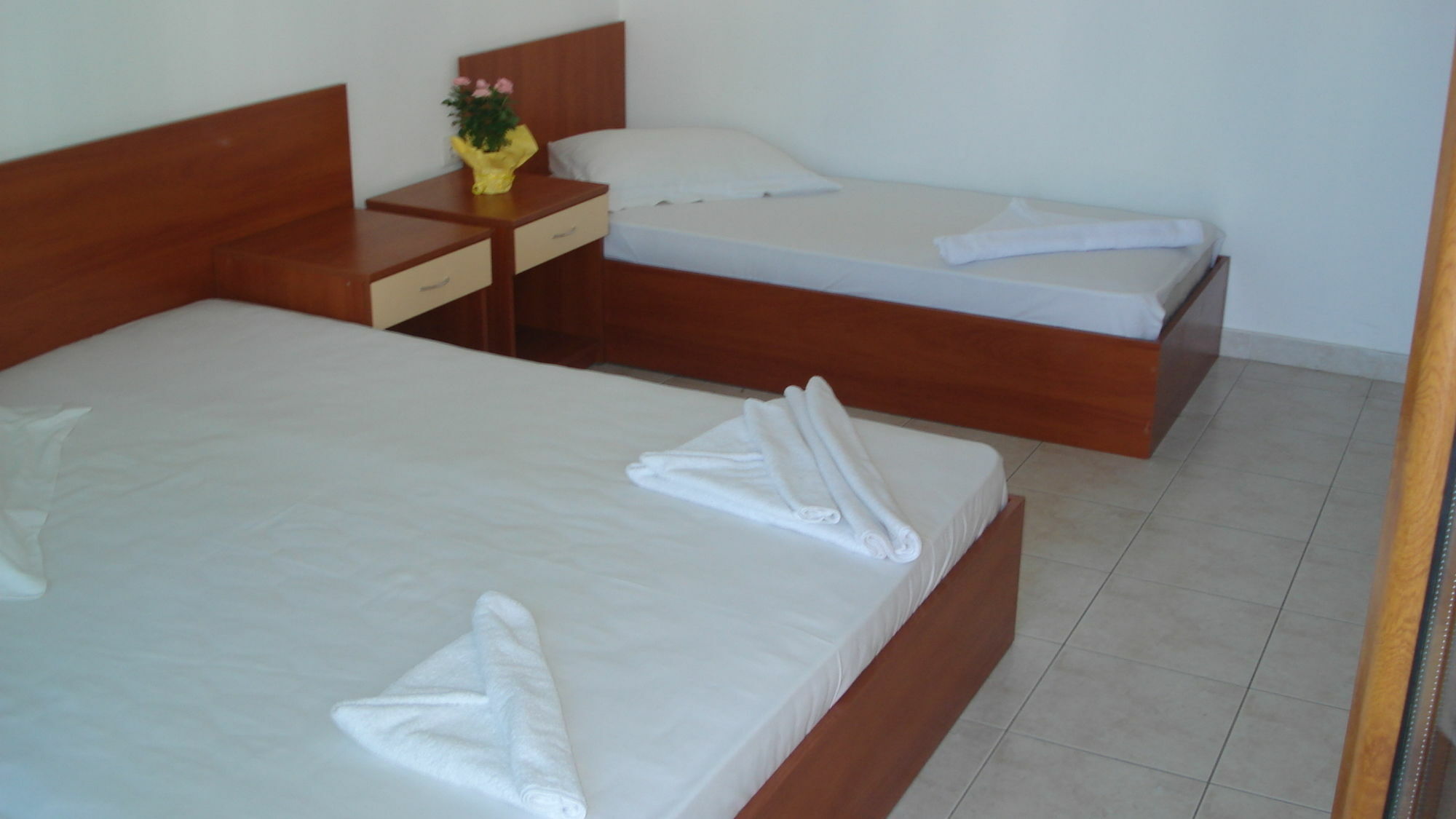 Tsb Sun Coast Apartments สวิติ วลัส ภายนอก รูปภาพ